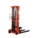 HIGTY-EH 1.0 T X 1.6 M, Fork rollers, mm: 74x52 Lifting speed, mm / s: 20 Leverage, kg: 24 Mounting height, mm: 90 Total length: 1390 Wheel material: nylon Center of gravity, mm: 600 Overall width, mm: 780 Ground clearance, mm: 30 Maximum height, mm: 2040